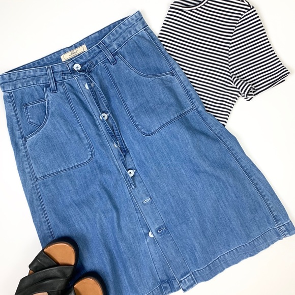 Levi's Dresses & Skirts - Levi’s Button Front Midi Skirt